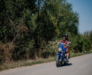 4-часова разходка с круизен мотор Suzuki Boulevard M109R край Велико Търново