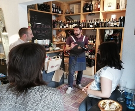 Дегустация за трима човека на български вина в София