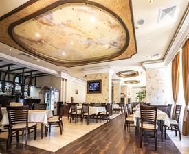 Нощувка + дегустация на 5 вида вино за двама в Мелник с включени вечеря и закуска, релакс зона и вход за музея на виното