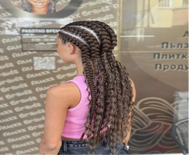 Подаръчен ваучер за прическа с плитки по избор на стойност 200 лв. (€ 102.26)