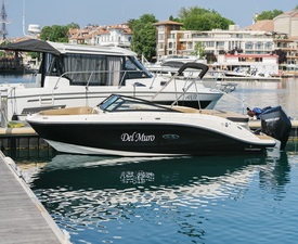 На среща с морето: 2-часов тур по залез с шампанско с моторна лодка Del Muro за до 10 души край Созопол