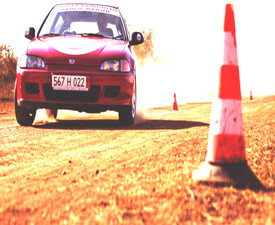 Курс: Майсторско шофиране или Безопасно шофиране, задно предаване