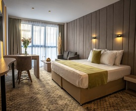 Уикенд със закуска и вечеря за двама + 1 дете до 12 г. в Термален комплекс Медите Спа Резорт и Вили, гр. Сандански