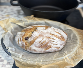 В ритъма на тийн света с Месетерапия за момичета с творчество, споделяне и аромат на топъл хляб - за две момичета