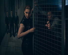 Ескейп руум за трима в стаята на триковете: МаТРИК