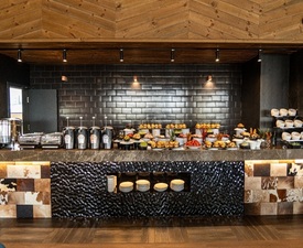 Спокойствие и грижа за ума и тялото с 8-часов достъп за двама до СПА комплекс Pulse Therme, с. Баня