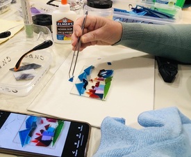 Create in good company with "Glass and Wine" for two