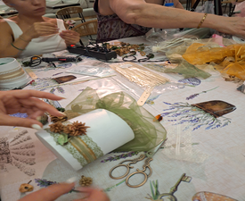 Ароматна работилница с восък и вино във Варна – творчество, релакс и вдъхновение за двама