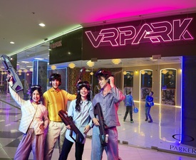 VR Ескейп стая за петима в Xplorify VR Park Варна 