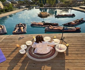  Плаваща звукова терапия с йога и дихателни практики за двама във Велинград 