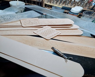 Работилница по кожарство за двама във Велико Търново - създайте свой личен кожен аксесоар 