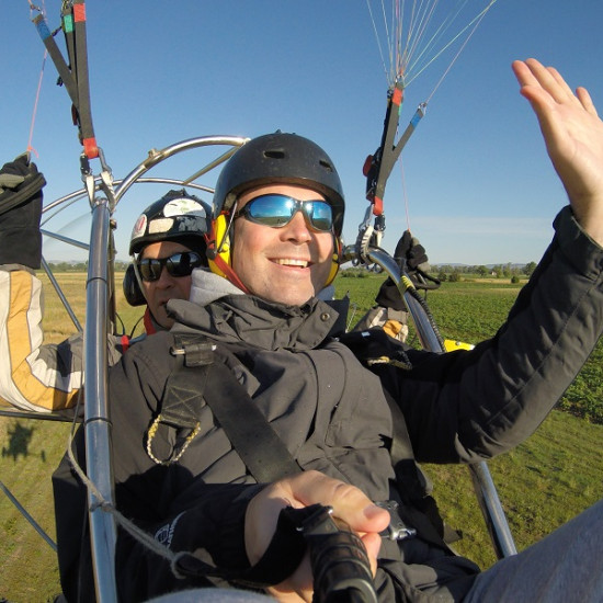 Полет с тандемен моторен парапланер + заснемане с HD от Makaroon