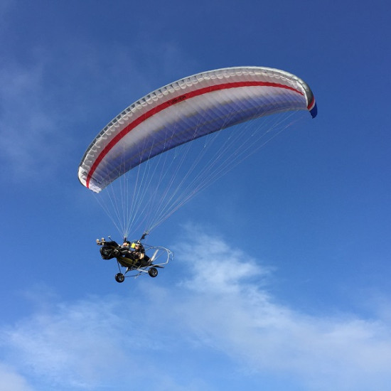 Полет с тандемен моторен парапланер + заснемане с HD от Makaroon