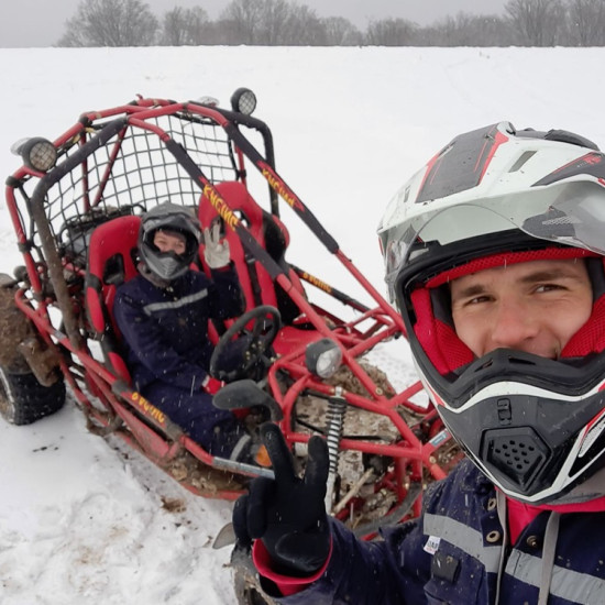 Романтична разходка с ATV или UTV край Калофер - подарък за екстремни двойки от Макароон Романтична разходка с ATV или UTV край Калофер - подарък за екстремни двойки от Макароон