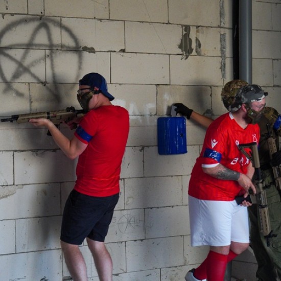 Embark on a crazy adventure with a dose of action with Airsoft in St. Vlas from Makaroon Embark on a crazy adventure with a dose of action with Airsoft in St. Vlas from Makaroon