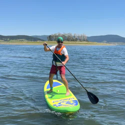 Падъл борд на яз. Батак - 1 час водно приключение за един човек Падъл борд на яз. Батак - 1 час водно приключение за един човек