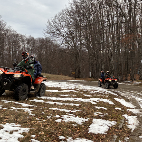 Подари едно пътешествие изпълнено с емоции с „Офроуд приключение с АТВ в Средна гора‘‘ от Makaroon Подари едно пътешествие изпълнено с емоции с „Офроуд приключение с АТВ в Средна гора‘‘ от Makaroon