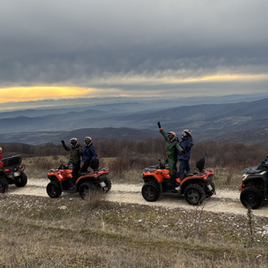 Подари едно пътешествие изпълнено с емоции с „Офроуд приключение с АТВ в Средна гора‘‘ от Makaroon Подари едно пътешествие изпълнено с емоции с „Офроуд приключение с АТВ в Средна гора‘‘ от Makaroon