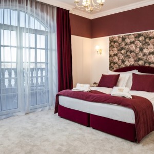 Две нощувки в Bononia Estate Winery & Resort с винена дегустация и разходка с VESPA Две нощувки в Bononia Estate Winery & Resort с винена дегустация и разходка с VESPA