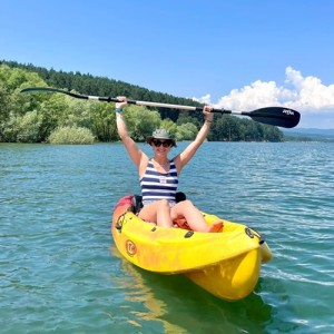 Еднодневен наем на едноместен каяк на язовир Искър за търсачите на приключения