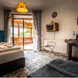 Тайно пътуване до еко локация за двама с 2 нощувки, 2 закуски и 1 вечеря - почивка с мисъл за природата