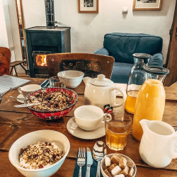 Mултикултурно преживяване с пътуване за двама до Тайна дестинация в Стара планина