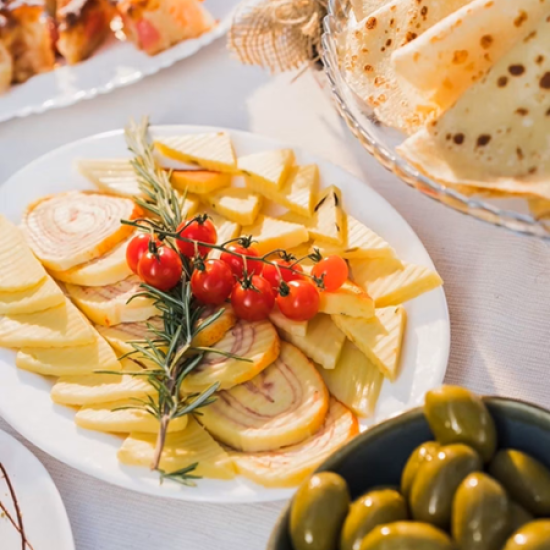 В природата на Сакар планина - подарете си едно необикновено тайно пътуване за двама от Makaroon