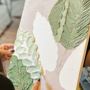 Shapes and Colors with a Relief Painting Workshop in Varna Shapes and Colors with a Relief Painting Workshop in Varna