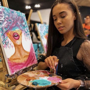 Art Therapy: Drawing a picture and having a glass of wine  Art Therapy: Drawing a picture and having a glass of wine