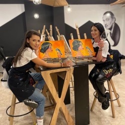 Рисуване и вино в Пловдив 