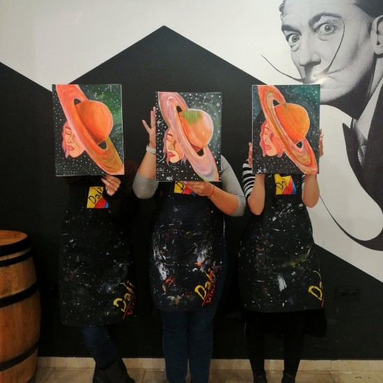 Painting and wine in Plovdiv | Makaroon.bg