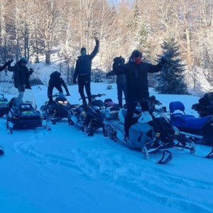 One hour snowmobile ride near Petrokhan One hour snowmobile ride near Petrokhan