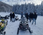 Каране на моторна шейна три часа в района на Петрохан от Макароон Каране на моторна шейна три часа в района на Петрохан от Макароон