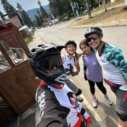 Two-hour e-bike tour for one person + pizza or burger and drink of choice near Borovets Two-hour e-bike tour for one person + pizza or burger and drink of choice near Borovets