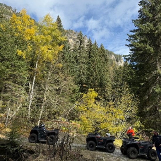 Подарете си ден, изпълнен с адреналин и почивка с Разходка с АТВ и спа релакс в хотелски комплекс „Езерото“ от Makaroon Подарете си ден, изпълнен с адреналин и почивка с Разходка с АТВ и спа релакс в хотелски комплекс „Езерото“ от Makaroon