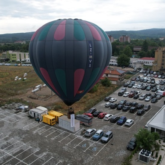 Подарете (си) усещане за свобода с Панорамно издигане с балон в Павел Баня от Makaroon