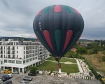 Give yourself a sense of freedom with a Panoramic Balloon Ride in Pavel Banya from Makaroon