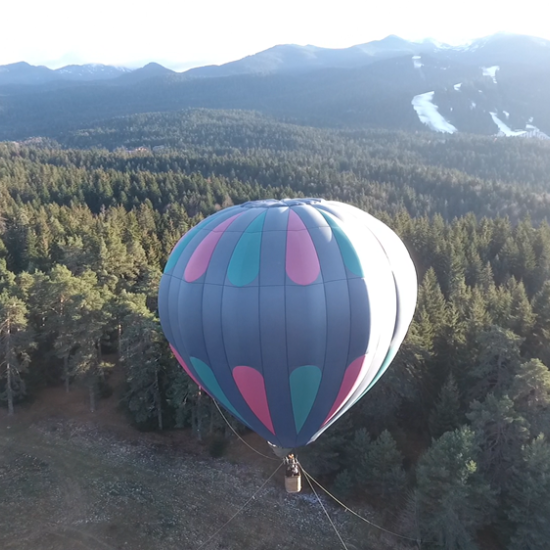 Рила от птичи поглед с "Издигане с балон в гр. Боровец" от Makaroon