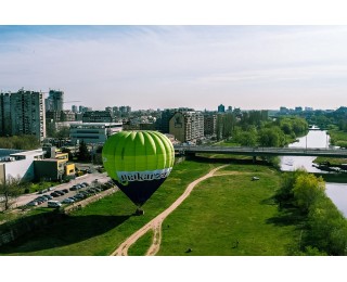 Lifting with hot-air balloon for three people over Plovdiv