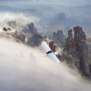 Легенда разказана отвисоко „Полет със самолет над Белоградчишките скали“  Легенда разказана отвисоко „Полет със самолет над Белоградчишките скали“