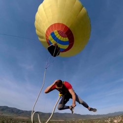 Уникално преживяване скок с бънджи от балон + видеозаснемане край Мелник 