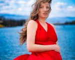 Изживейте своя специален момент с фотосесия Flying dress Mother to be в Пловдив от Makaroon
