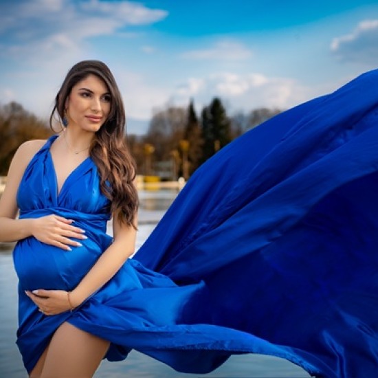 Изживейте своя специален момент с фотосесия Flying dress Mother to be в Пловдив от Makaroon