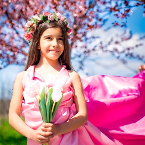 Сбъднете мечтата на Вашата малка принцеса с Фотосесия Flying dress Little princess в Пловдив от Makaroon