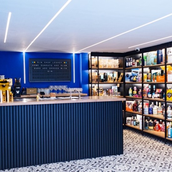 Специално преживяване за любители на джина - дегустация на 7 вида джип от Makaroon