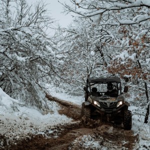 Зимно приключение за двама - Офроуд разходка с бъги висок клас край с. Устина, Пловдив