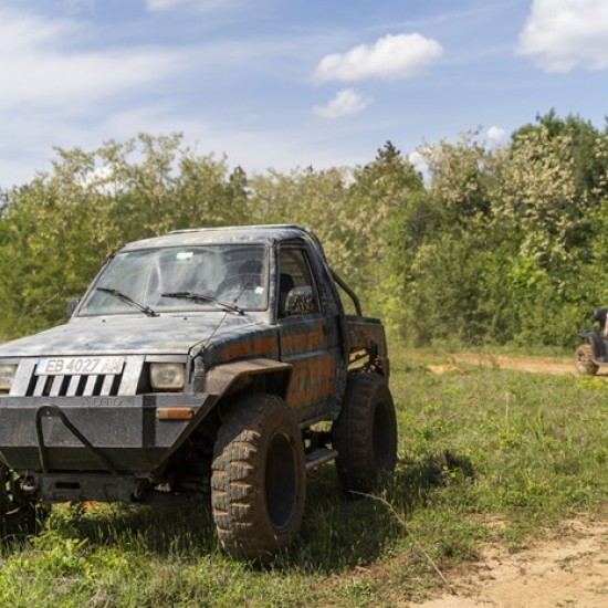 Jeep Safari in the area of Veliko Tarnovo | Makaroon.bg