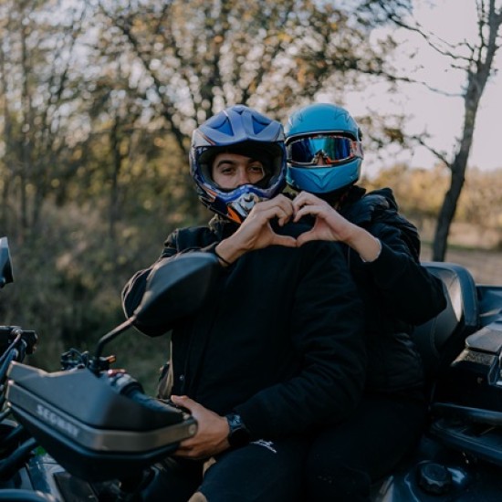 В близост до природата с 3-часов конен преход и АТВ разходка в района на Пловдив Makaroon