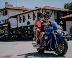 Опознайте красотата на околностите на Велико Търново с разходка с круизен мотор Suzuki Boulevard M109R от Makaroon