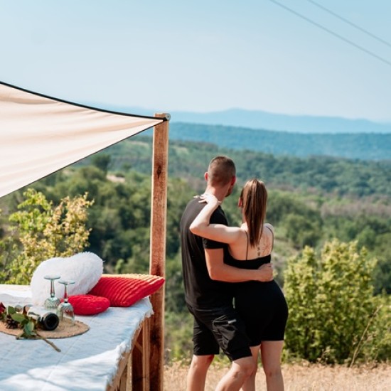 Споделени мигове с "Романтичен пикник и конна езда за двама около Велико Търново" от Makaroon